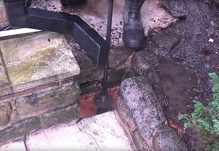 Unblocking drains the green way